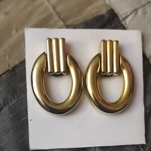 Polished Gold Oval-Link Drop Earrings